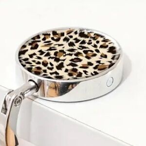 Buy Now Ready- Foldable Metal Handbag
Holder NWT